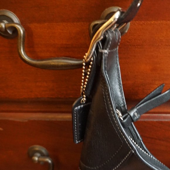 Coach Vintage Hampton  Black Leather Bag - Picture 9 of 12